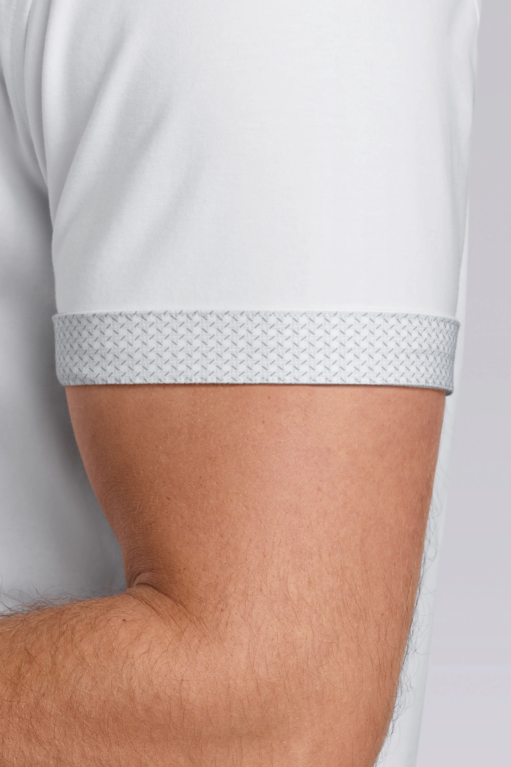 Iconic Rapport In White - Image 7
