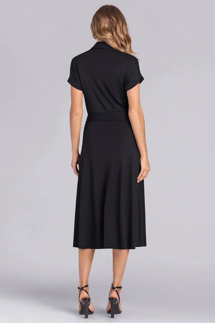 Radiance In Black - Image 4